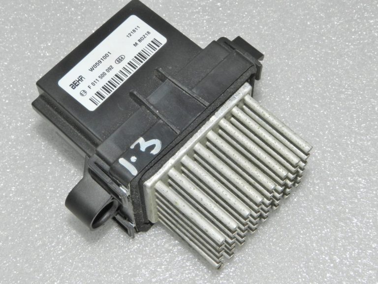 Lancia Thema II Chrysler ventilatora rezistors 68110616AA, 68379071AA BEHR oriģināls