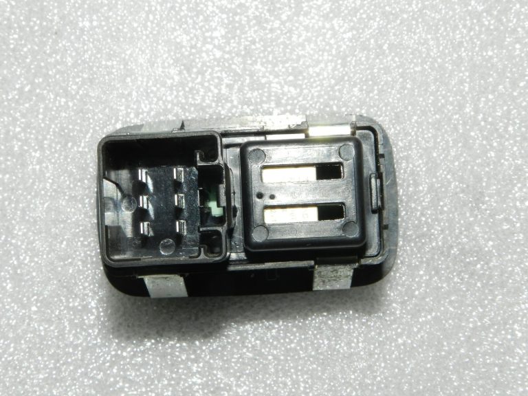 Lancia Thema II Logu regulatora slēdzis aizmugurējais kreisais labais 56046832AB Original