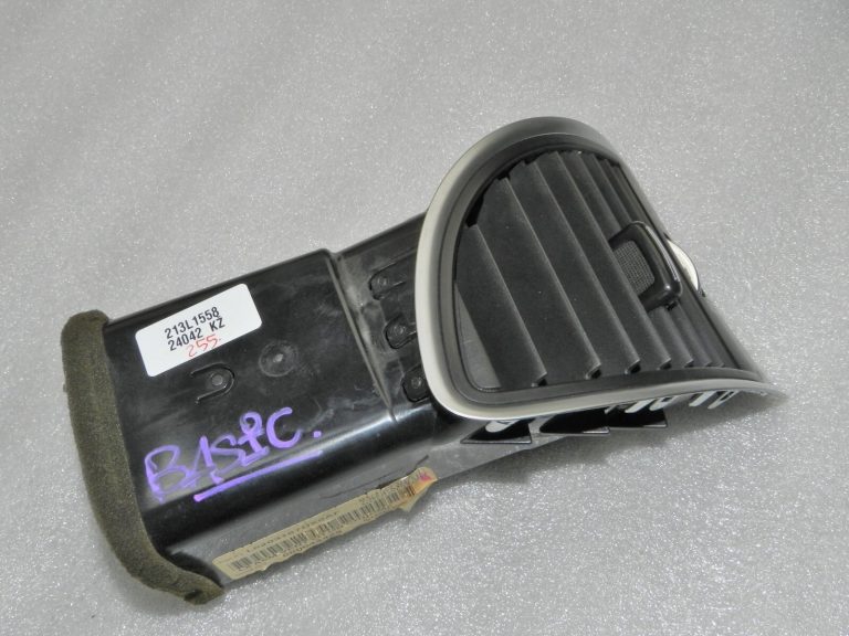 Lancia Thema II Gaisa ventilācijas sistēma labajā pusē L0203167DX9AF, 1VU75DX9AB, K1VU75DX9AB