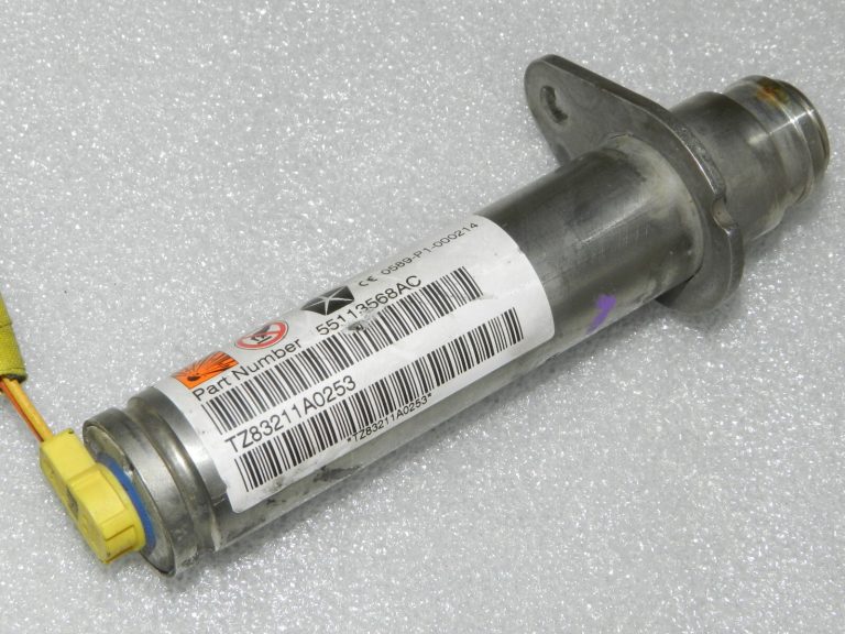 OEM Lancia Thema II motora pārsega mehānisms Aktīvā gājēju aizsardzība 68191250AA