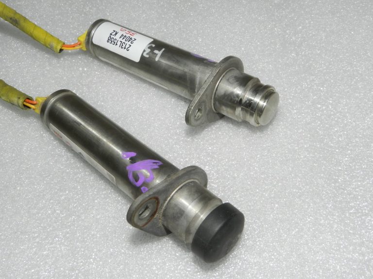 OEM Lancia Thema II motora pārsega mehānisms Aktīvā gājēju aizsardzība 68191250AA