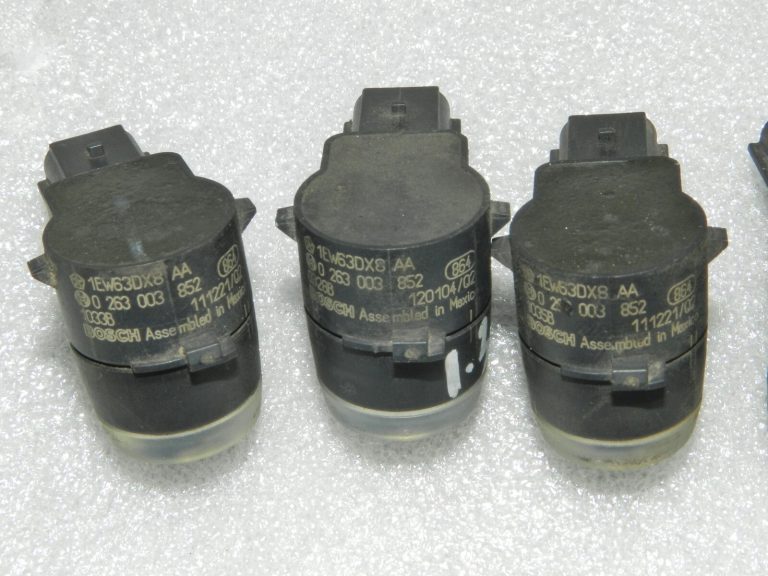 Lancia Thema II PDC parkošanās palīgierīce K1EW63TZZAA, 1EW63DX8AA oriģinālā aprīkojuma sensors Bosch