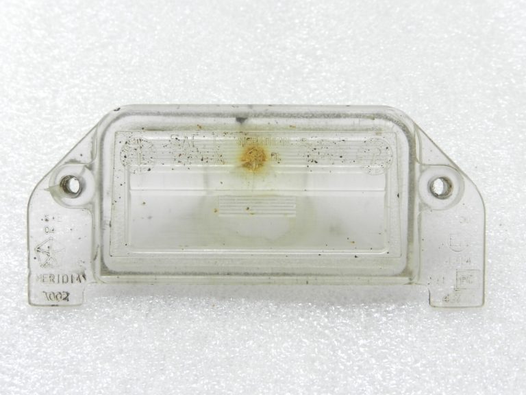Oriģinālais Lancia Thema II 300C numura zīmes apgaismojuma korpuss, pāris 04805846AA