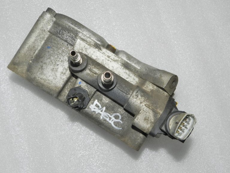 Oriģinālais Lancia Thema II Chrysler Jeep 3.0 CRD EXF degvielas filtra korpuss 68090648AA