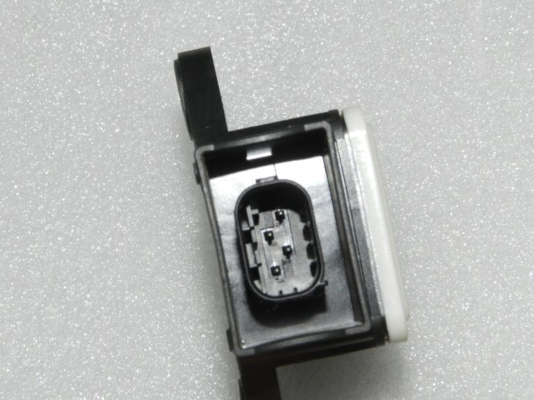 Range Rover L320 Discovery 3 ESP rotācijas ātruma sensors SRO500140, 0265005654 BOSCH