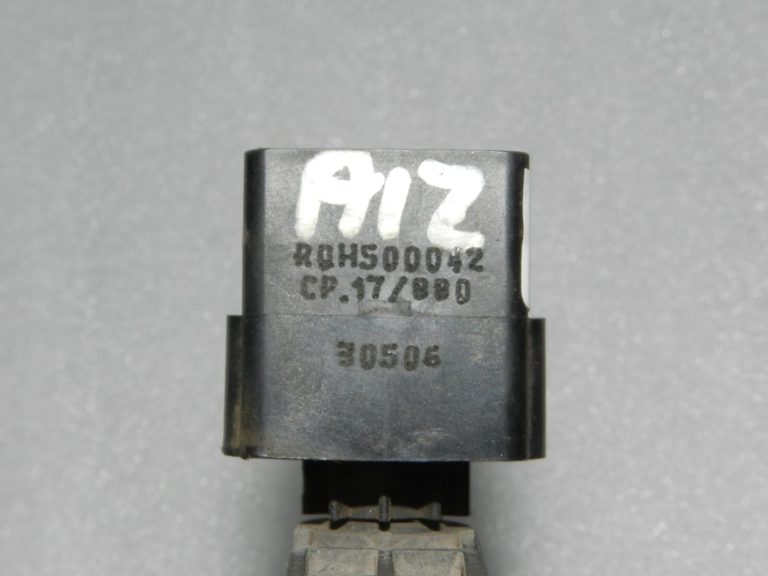 OEM Range Rover L320 Discovery 3 aizmugurējās piekares augstuma līmeņa sensors RQH500042