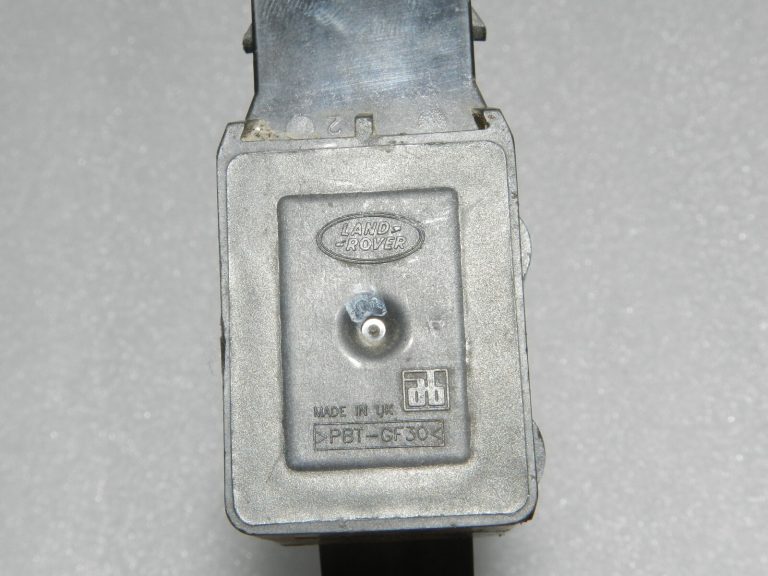 OEM Range Rover L320 Discovery 3 aizmugurējās piekares augstuma līmeņa sensors RQH500042