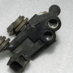 Oriģinālais Range Rover L320 Discovery 3 pneimatiskās balstiekārtas vārstu bloks RVH000046
