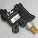 Oriģinālais Range Rover L320 Discovery 3 pneimatiskās balstiekārtas vārstu bloks RVH000046
