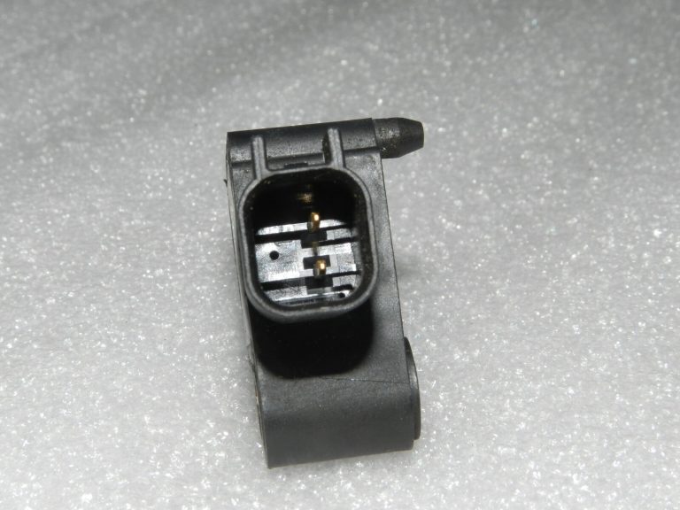 Range Rover L320 Discovery 3 gaisa spilvena sensors YDB500141, 5H2Z-14A686-BA