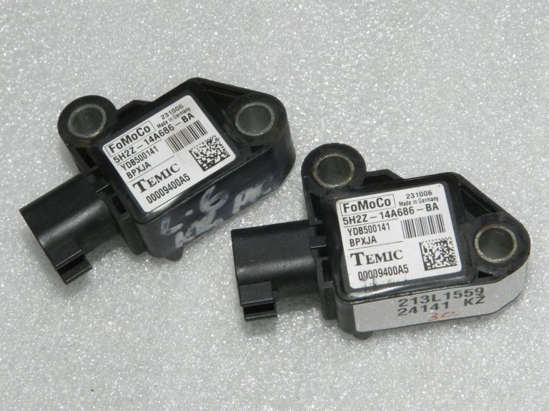 Range Rover L320 Discovery 3 gaisa spilvena sensors YDB500141, 5H2Z-14A686-BA