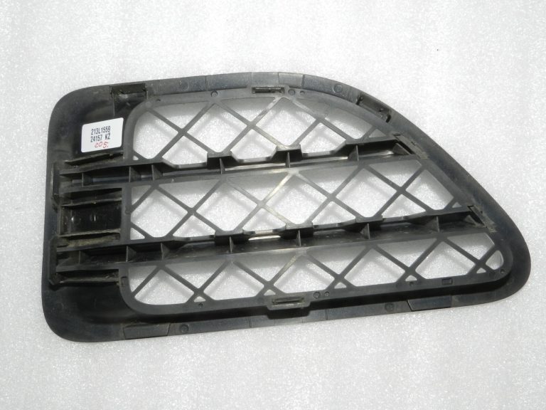 Range Rover L320 2.7d priekšējā labā dubļusarga pārsegs JAK500220LEP JAK500320LEP