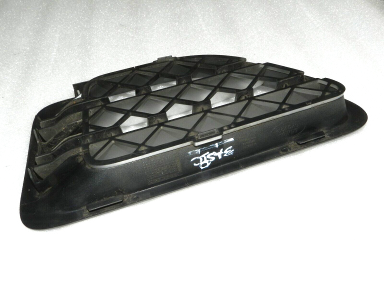 Range Rover L320 2.7d priekšējā labā dubļusarga pārsegs JAK500220LEP JAK500320LEP