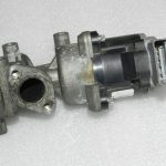 Oriģinālais Valeo Range Rover L320 Discovery 3 2.7d V6 EGR vārsts pa labi LR009810