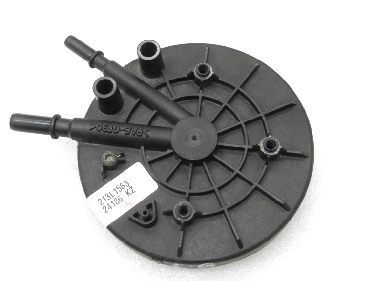 OEM Range Rover L320 2.7d degvielas filtra vāciņa turētājs WJN500200
