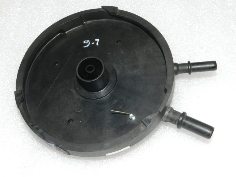 OEM Range Rover L320 2.7d degvielas filtra vāciņa turētājs WJN500200