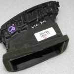 Ford Ranger P375 Centrālais ventilācijas lūkas kreisais JB3B-41044K73-BA3ZHE, 2370250