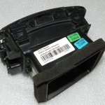 Ford Ranger P375 Gaisa izplūdes atveres paneļa labais JB3B-41045C08-BA3ZHE, 2370252