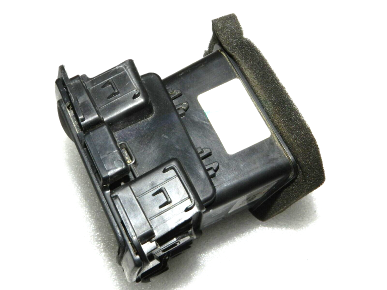 Ford Ranger P375 Gaisa izplūdes atveres paneļa labais JB3B-41045C08-BA3ZHE, 2370252
