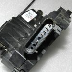 Oriģinālā Ford Ranger P375 aizmugurējā labās puses durvju slēdzene CM5A-A26412-BB, 2113096