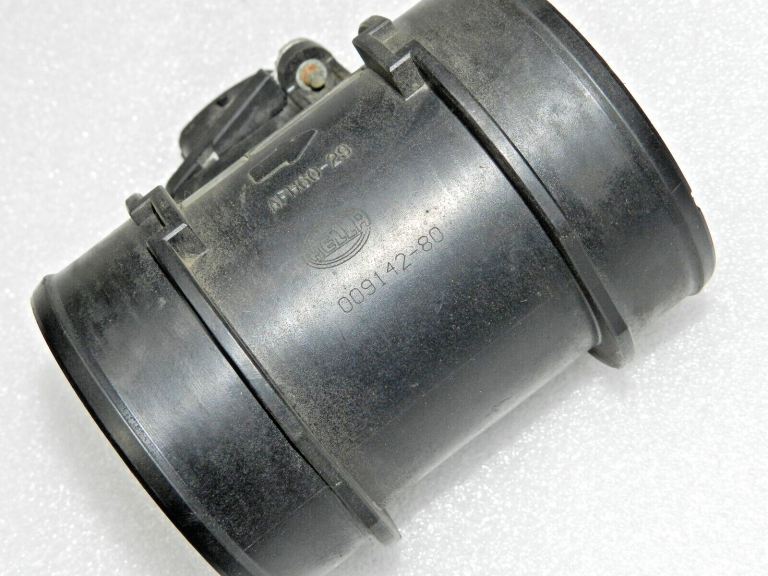 Opel Zafira B 1.9 CDTi Gaisa plūsmas sensors LMM MAF 93184406 Hella 009142-80