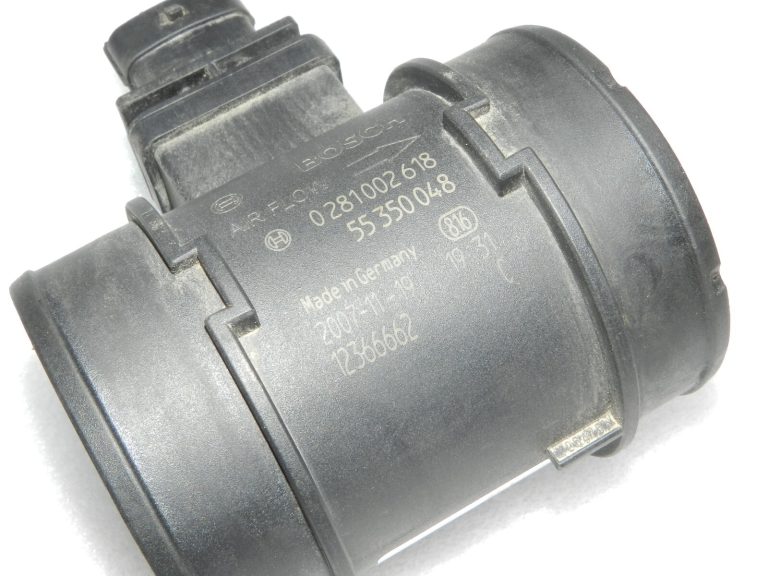 BOSCH Opel Alfa Saab Suzuki Gaisa plūsmas sensors LMM 55350048 0281002618 93178243