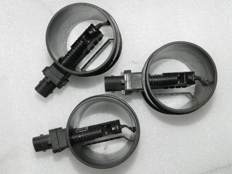 BOSCH Opel Zafira Astra H 1.7 CDTi masas gaisa plūsmas sensors LMM MAF 55561912, 0281002940