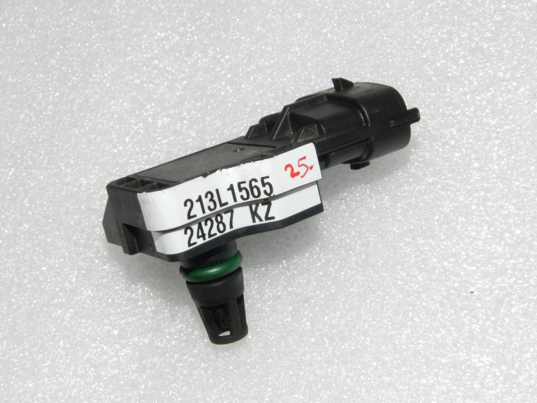 BOSCH Opel Zafira C Insignia Meriva 2.0 CDTi spiediena sensors MAP 55568175 0281006077