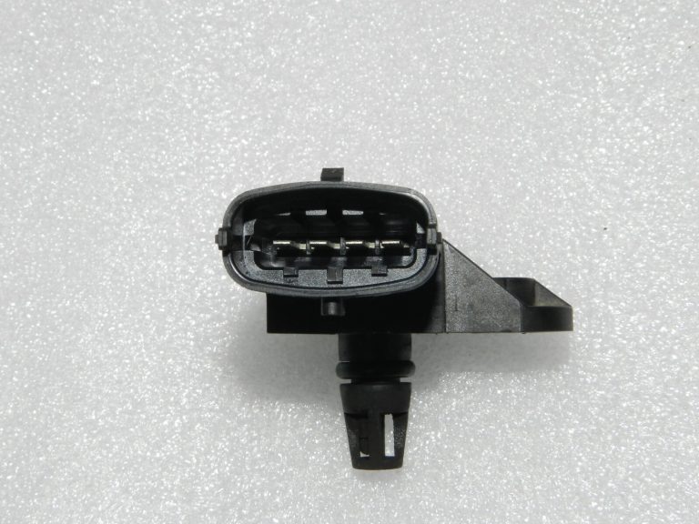 BOSCH Opel Zafira C Insignia Meriva 2.0 CDTi spiediena sensors MAP 55568175 0281006077