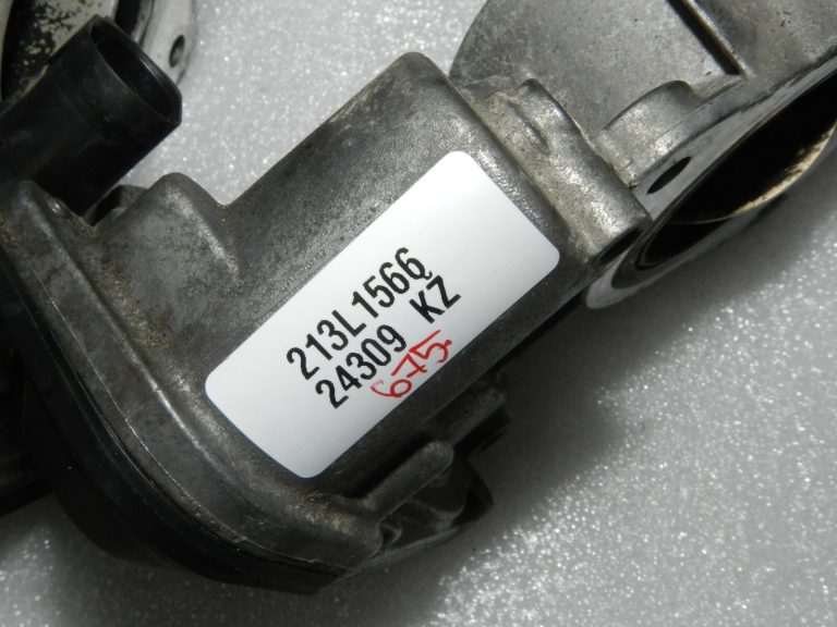 Opel Astra J Insignia A Zafira B 2.0 CDTi Droseļvārsts 55564164, 825611
