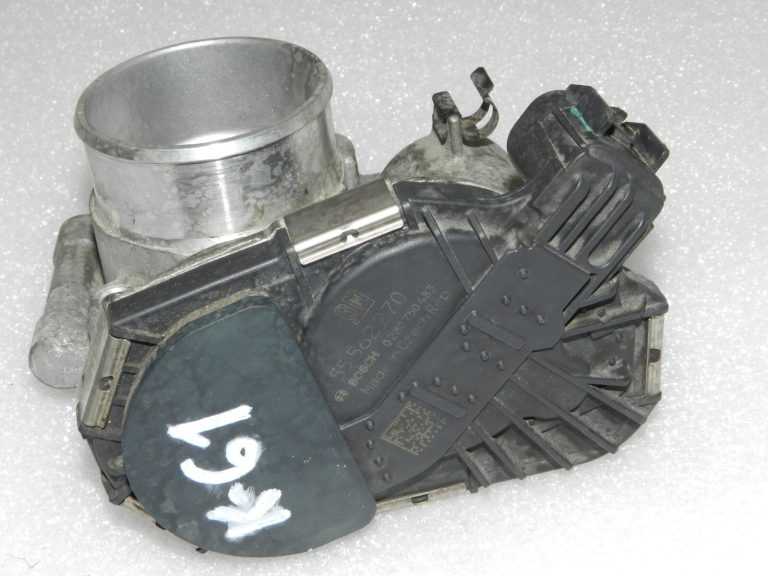 Opel Corsa E D 1.2i 1.4i Meriva B Droseļvārsts 55562270, 825008 BOSCH