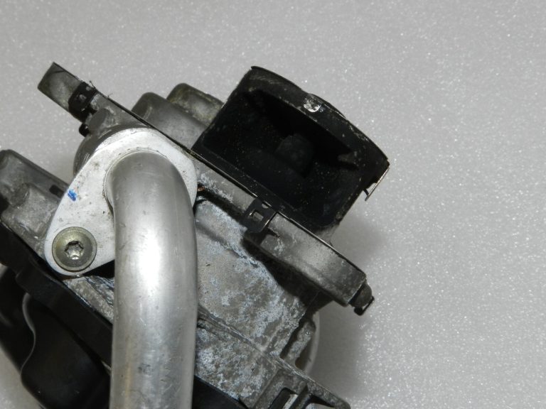 Volkswagen Audi Seat Skoda 2.0, 1.6 TDI EGR vārsts 04L131501S, 04L131501N Valeo