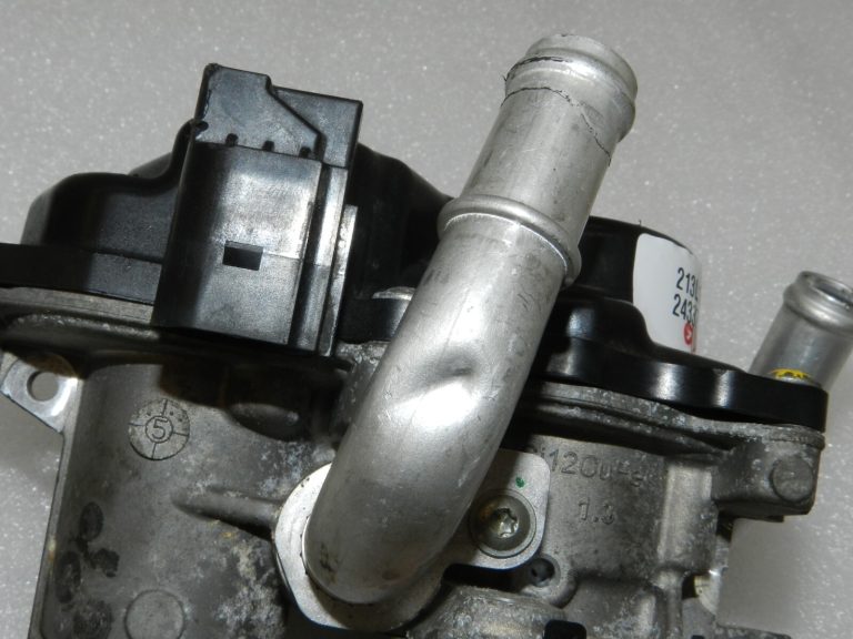 Volkswagen Audi Seat Skoda 2.0, 1.6 TDI EGR vārsts 04L131501S, 04L131501N Valeo