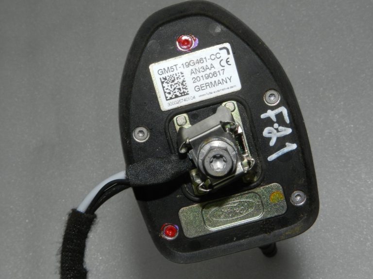 2019 Ford Ranger Wildtrak P375 jumta antena GM5T-19G461-CC, GM5T-19G461-CD