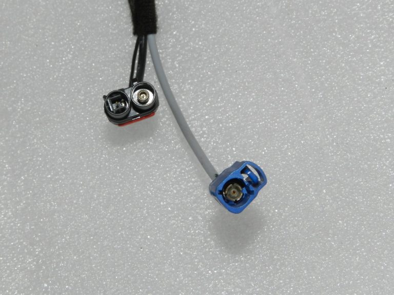 2019 Ford Ranger Wildtrak P375 jumta antena GM5T-19G461-CC, GM5T-19G461-CD