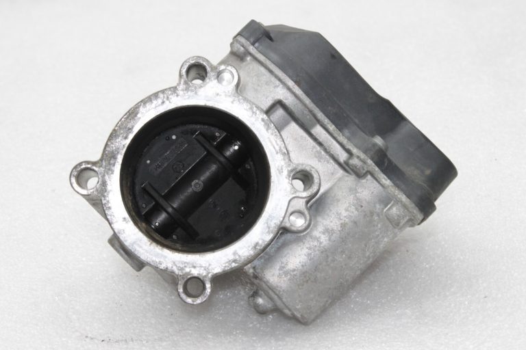Volkswagen Audi Audi Seat Skoda Skoda Droseļvārsts 1.4 TSI TFSI 03C133062C, 03C133062T