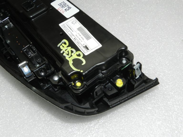 Nissan Qashqai J11 X-Trail T32 Gaisa kondicionēšanas vadības panelis 275004E0A, 275704BA0A