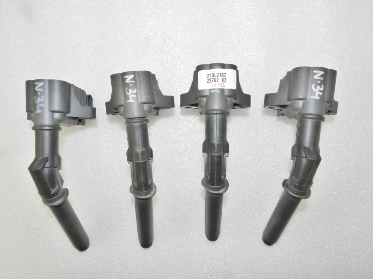 Nissan Qashqai J11 1.3 Renault Captur aizdedzes spoles komplekts 4x 2244800Q0J OEM ~10t km!