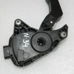 Nissan Qashqai J11 Renault Kadjar Paātrinātāja pedālis Hella OE 180024BA0B, 6PV009978-15