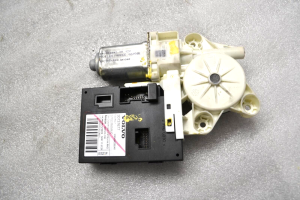 Volvo S40 V50 Logu motors priekšējais kreisais 30710487 Logu motors priekšējais kreisais