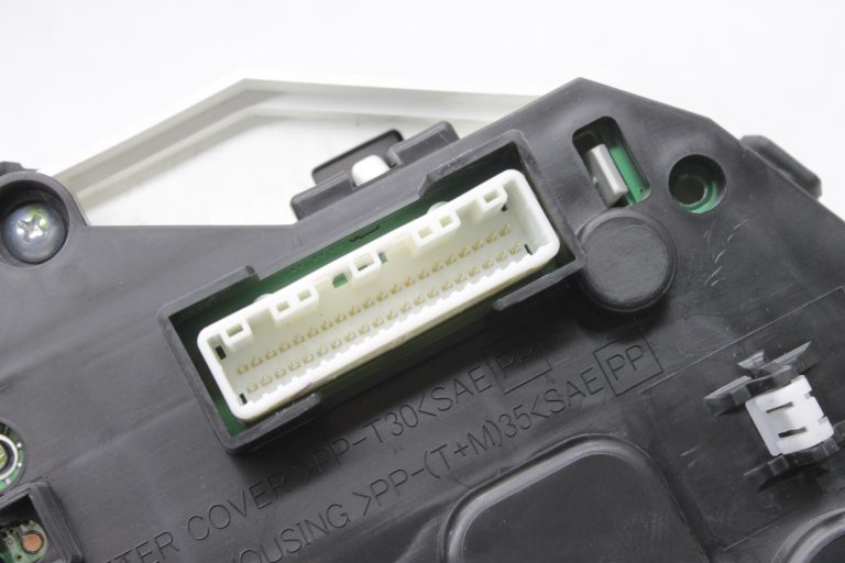 Nissan Qashqai J11 1.2 DiG-T instrumentu kopas spidometrs 248104EL7A, 24810 4EL7A
