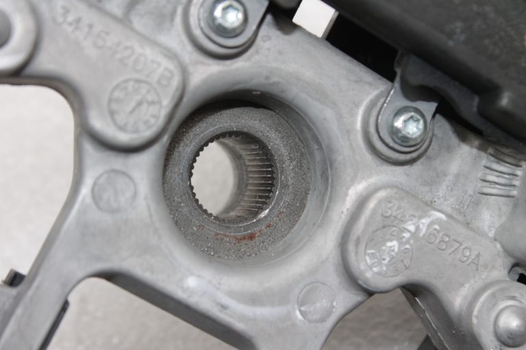 Oriģināls Nissan Qashqai J11 stūres rats 484304EL5B, 48430 4EL5B