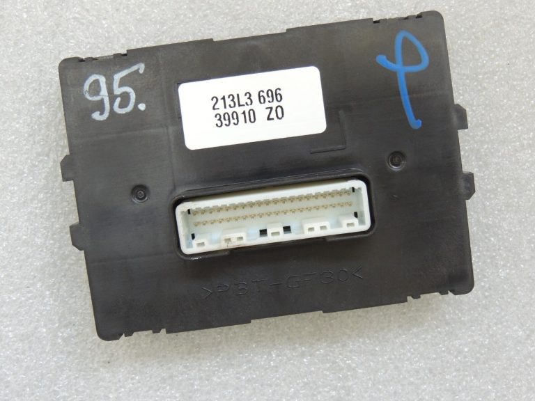 Suzuki SX4 S-CROSS Klimata kontroles bloks ECU 39530-61M00