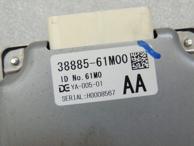 Suzuki SX4 S-CROSS vadības bloks 38885-61M00