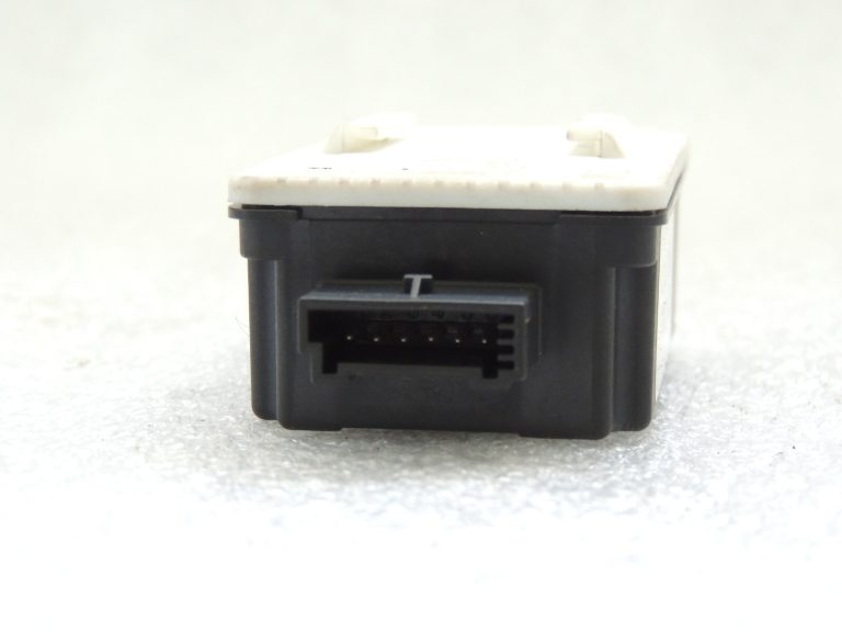 Suzuki SX4 S-CROSS riepu spiediena kontroles bloks TPMS modulis 37160-61M11 3716061M11