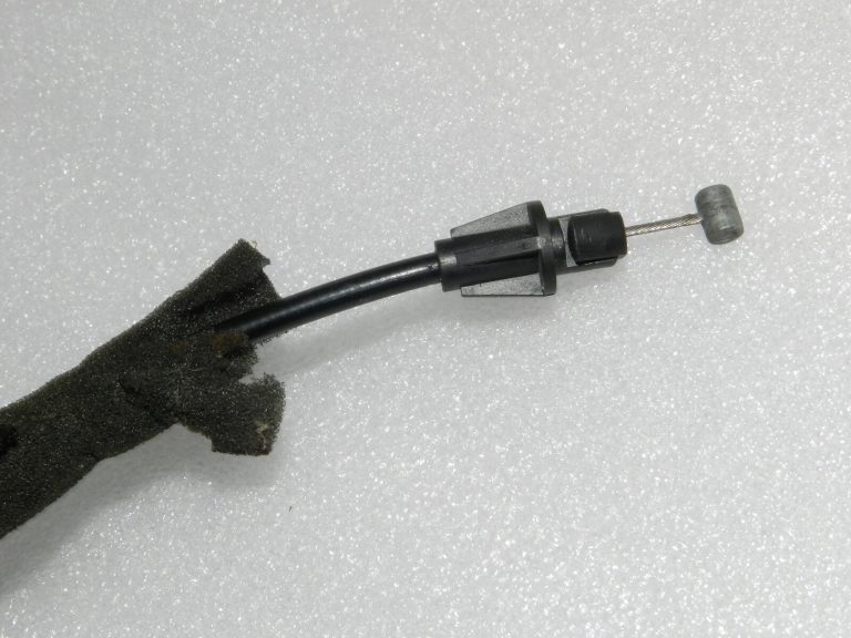 Lancia Thema II Jeep durvju slēdzene priekšējā labā 04589916AG, 04589916, K04589916AG