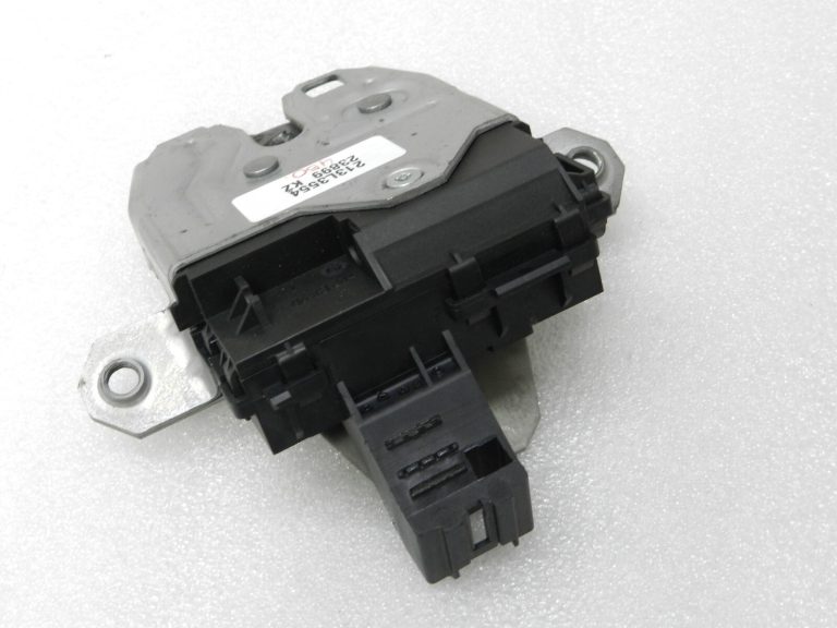 Volvo V40 2012- Aizmugures durvju slēdzene 31335870, 31440245 Oriģināls