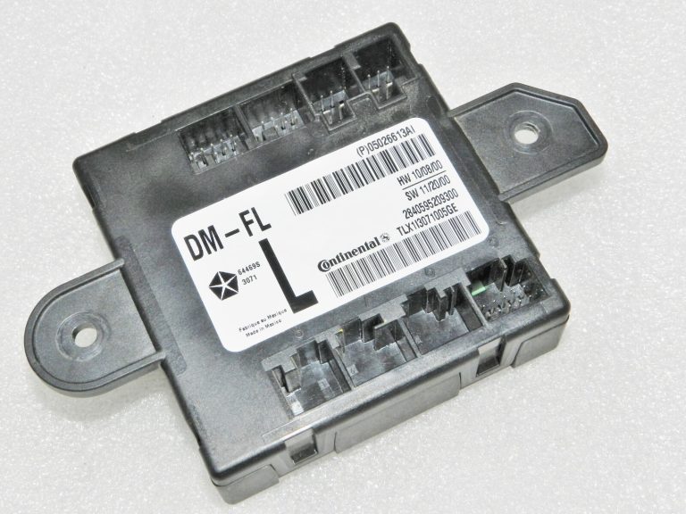 Lancia Thema II Jeep GC WK2 Durvju vadības bloks priekšējais kreisais 05026613AI, 68225103AC