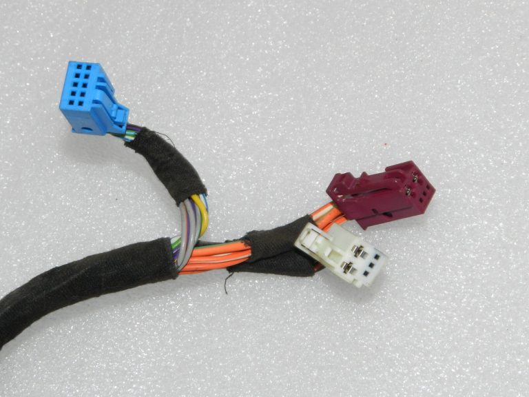 OEM Lancia Thema II priekšējo kreiso durvju elektroinstalācijas komplekts 68084153AA, K68084153AB