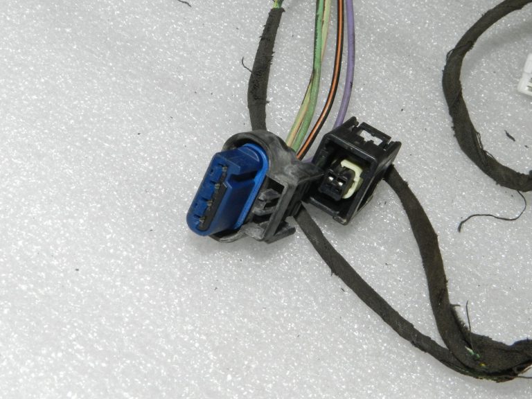 OEM Lancia Thema II priekšējo kreiso durvju elektroinstalācijas komplekts 68084153AA, K68084153AB